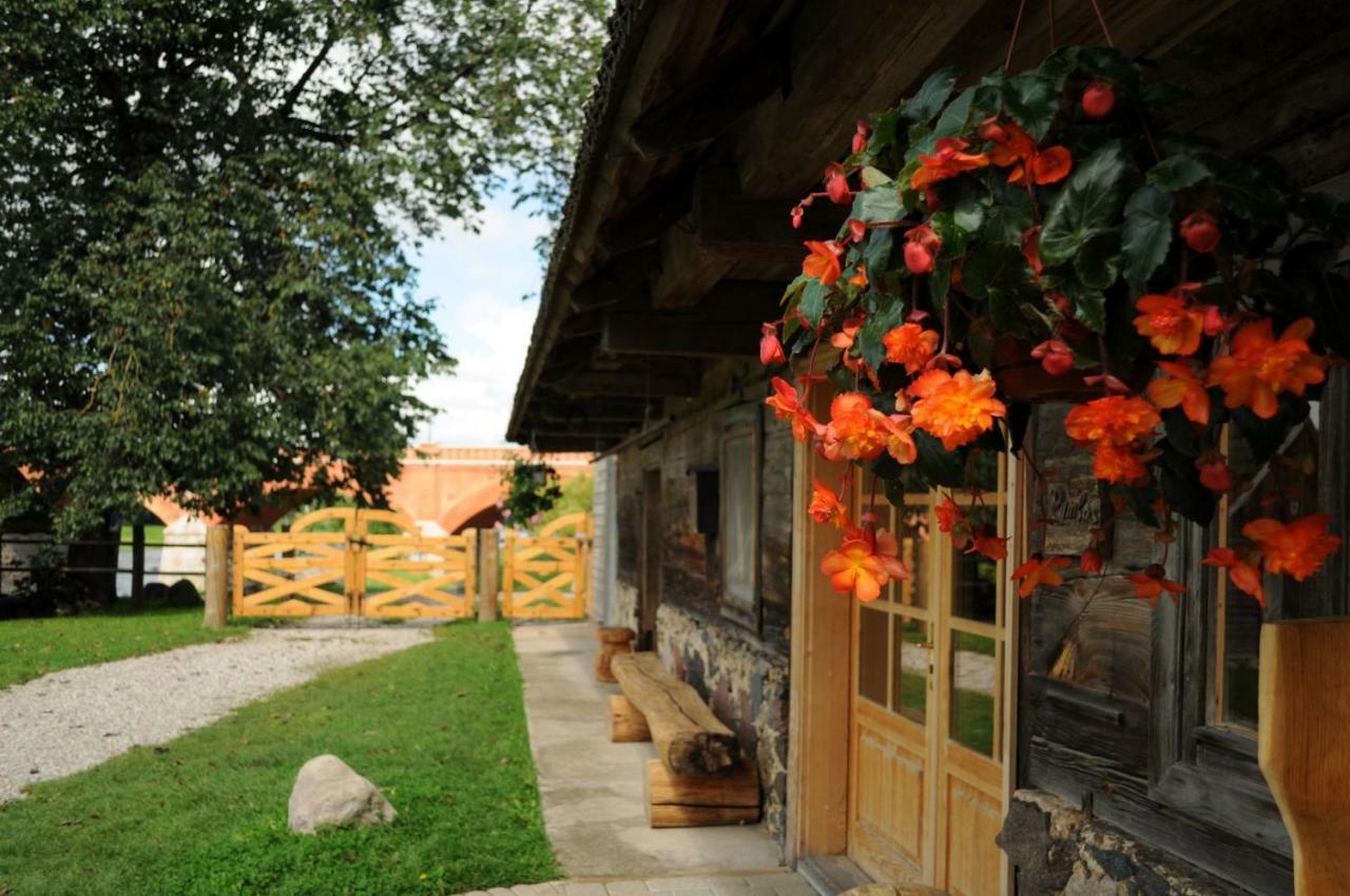 Guest House Ventas Rumba Kuldīga Eksteriør billede